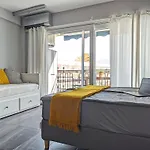 Stylish Studio Close By The Sea