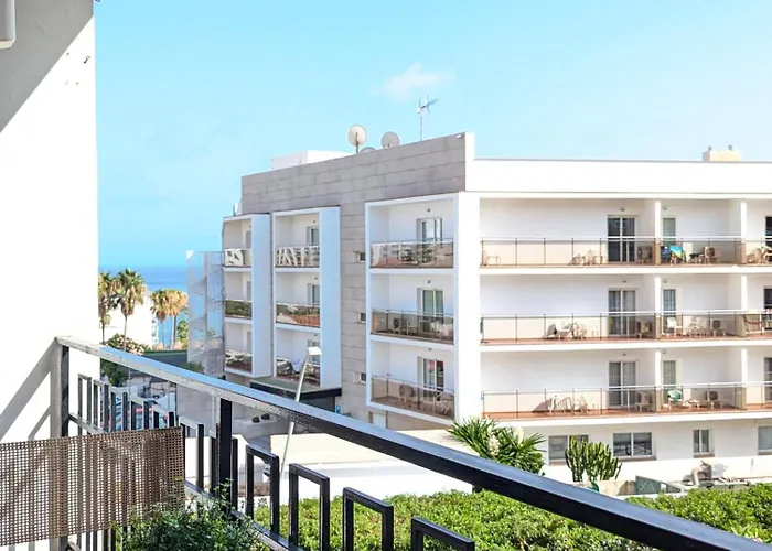 Stylish Studio Close By The Sea