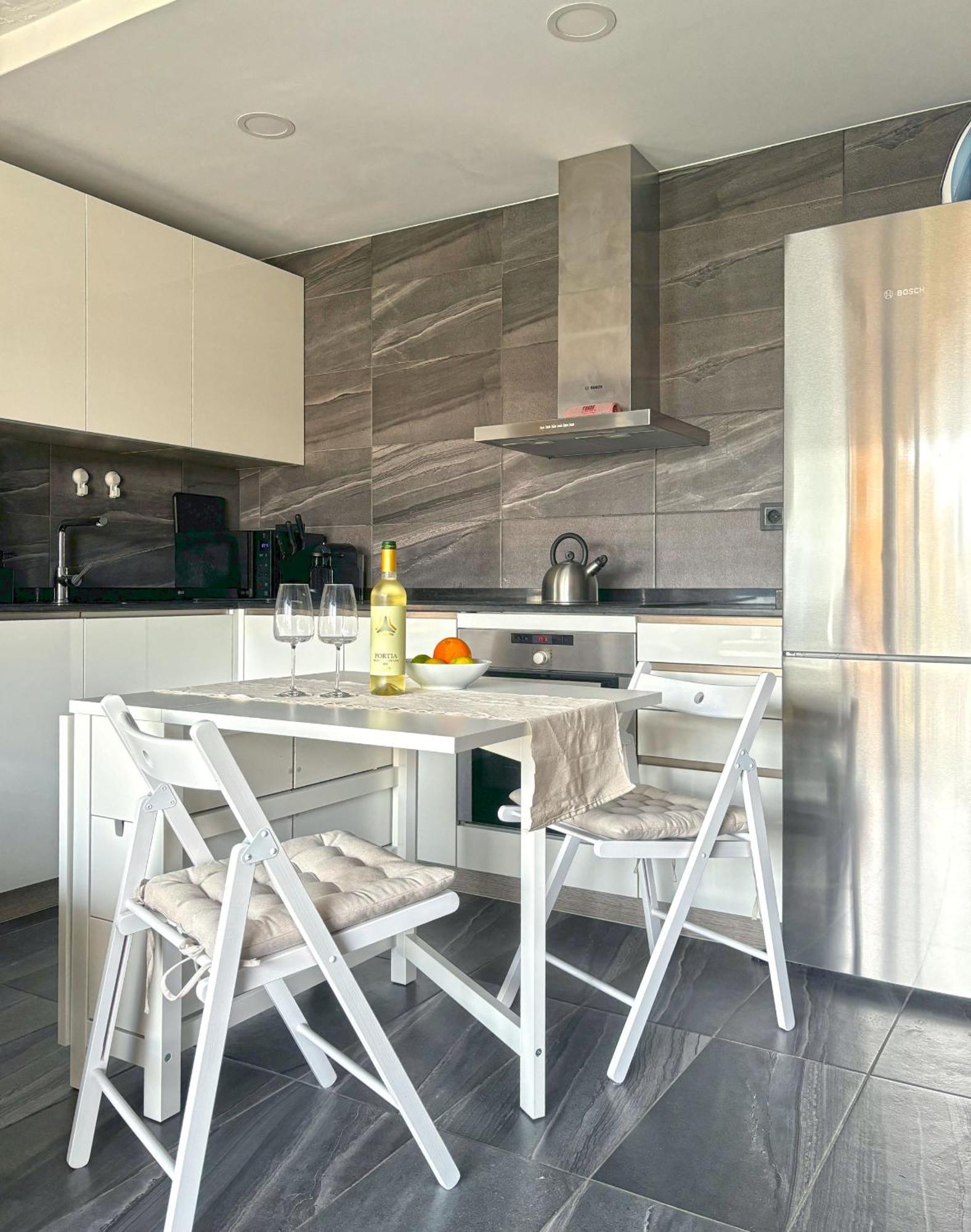 Stylish Close By The Sea Apartment Benalmadena